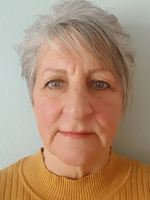 Cllr Melanie Dickinson